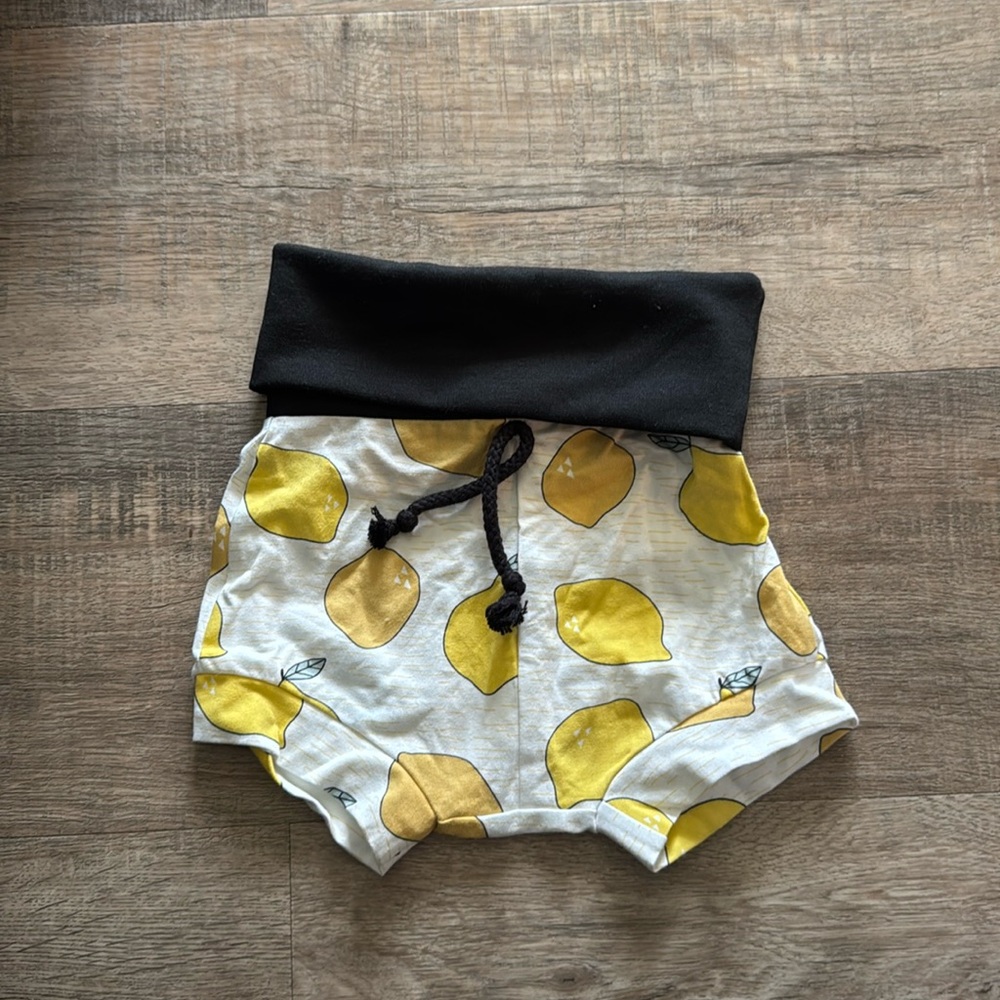 Lemon short